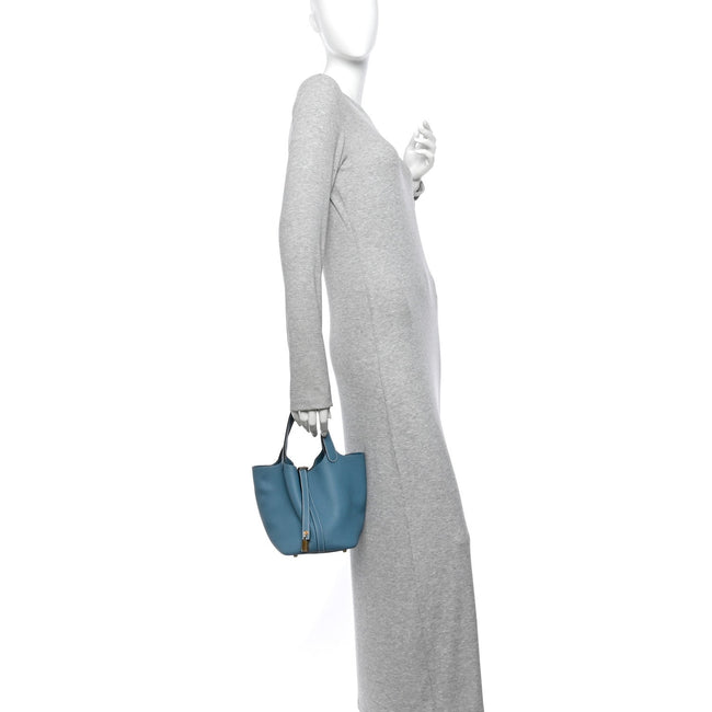 Taurillon Clemence Picotin Lock 18 PM New Blue Jean Main Image