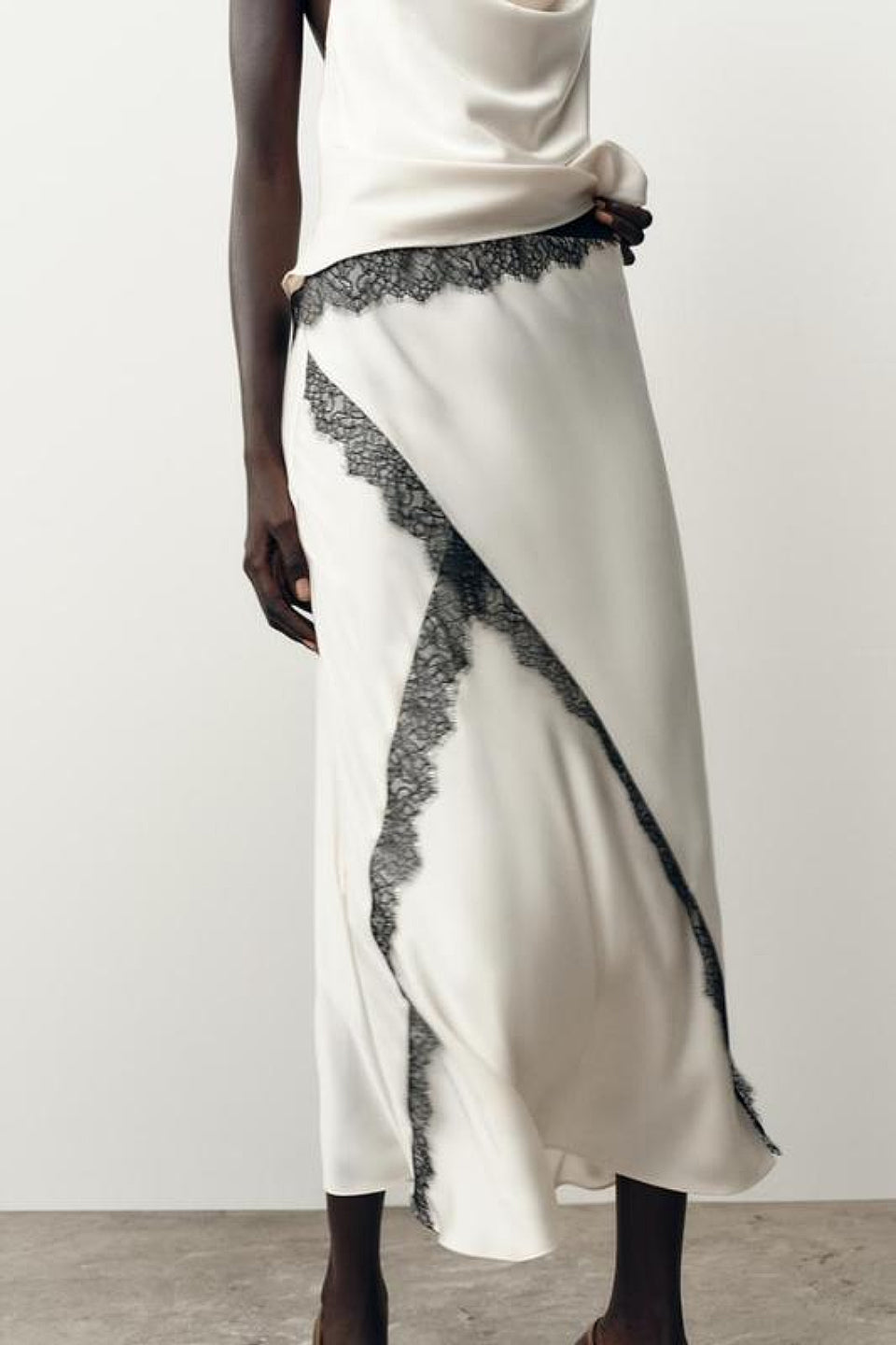 Lace Trim Satin Skirt